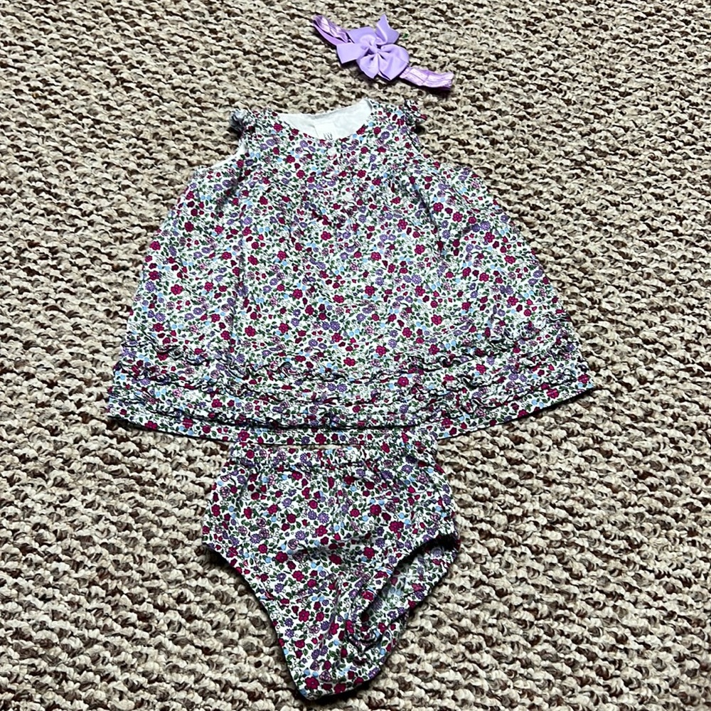 Baby girls Gap set‎